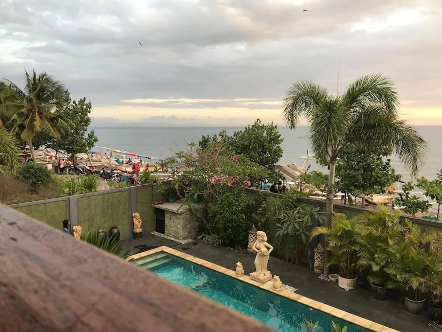 Villa Kenanga In Meninting By The Beach Mataram Buitenkant foto